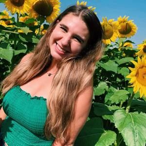 Meet your Posher, Marta